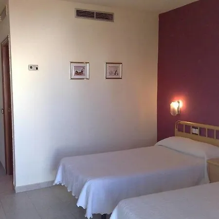 Congra Hotel *